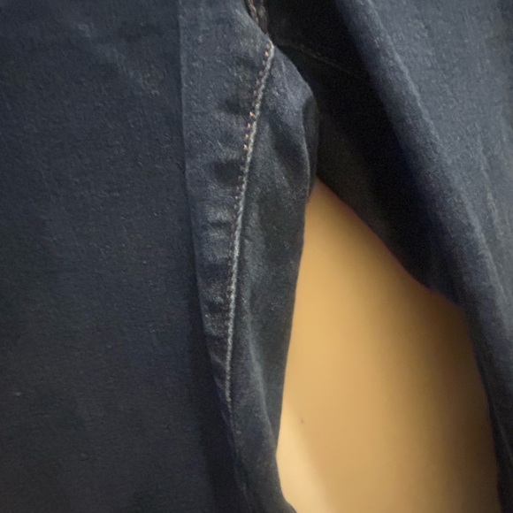 Plus Size Ava & Viv High Rise Dark Blue Flare Jeans. Size 18 - Picture 2 of 5